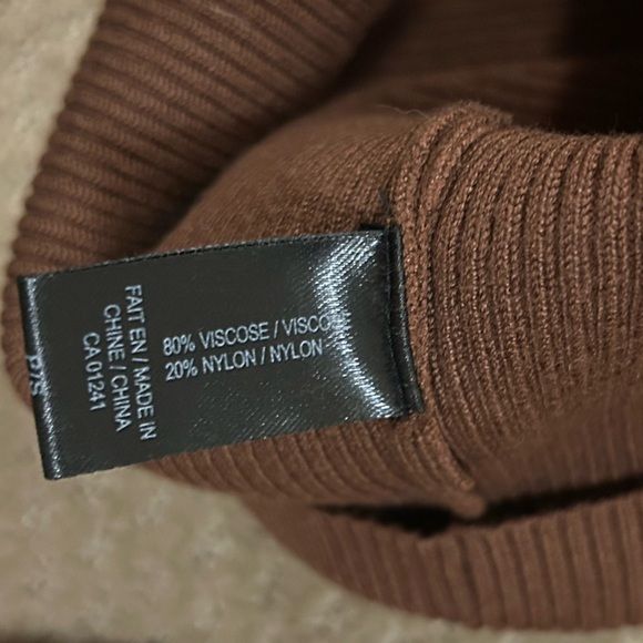 Brown Button Top - Picture 3 of 4